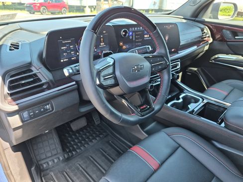 Used 2026 Chevrolet Traverse RS w/ LPO, Floor Liner Package AWD/4WD image 10