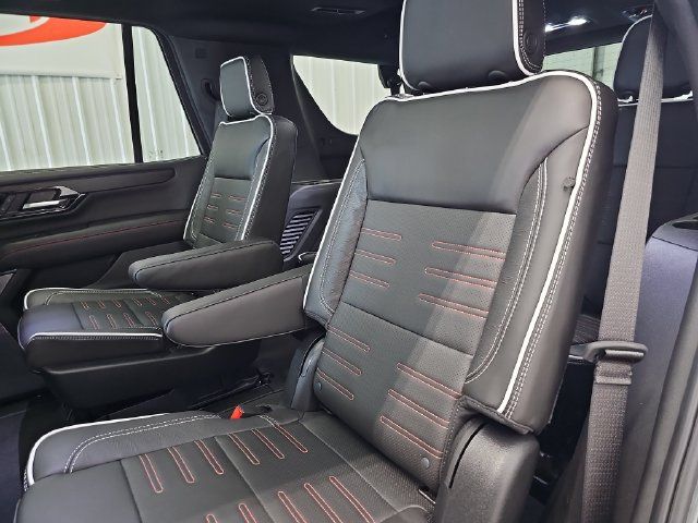 Used 2026 GMC Yukon AT4 Ultimate w/ LPO, Floor Liner Package AWD/4WD image 38