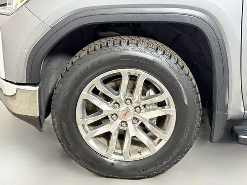 Used 2020 GMC Sierra 1500 SLT RWD image 29