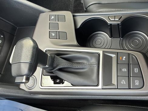 New 2026 Kia Sportage EX w/ EX Panorama Roof Package image 19