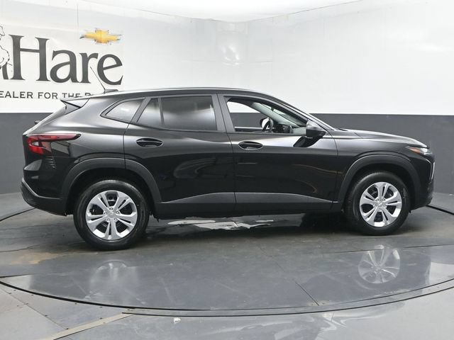 New 2026 Chevrolet Trax LS FWD image 15