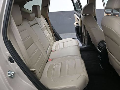 Used 2017 Honda CR-V Touring image 29