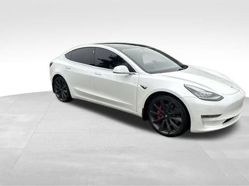 Used 2020 Tesla Model 3 Performance image 1