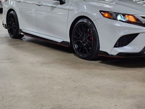 Used 2023 Toyota Camry XSE image 17