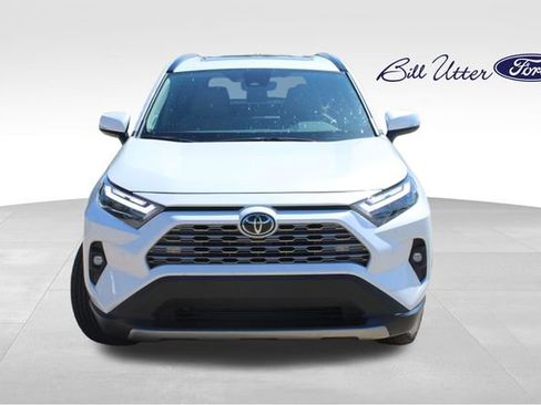 Used 2025 Toyota RAV4 Limited FWD image 2