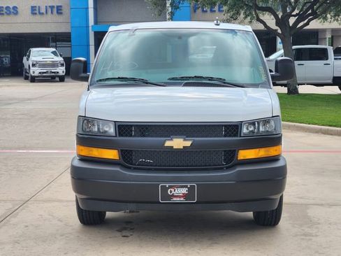 New 2026 Chevrolet Express 3500 LS RWD image 9