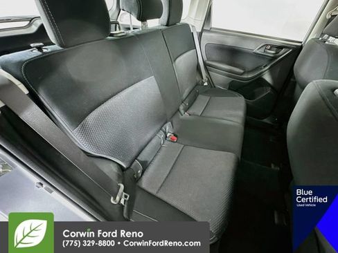 Used 2017 Subaru Forester 2.5i AWD/4WD image 29