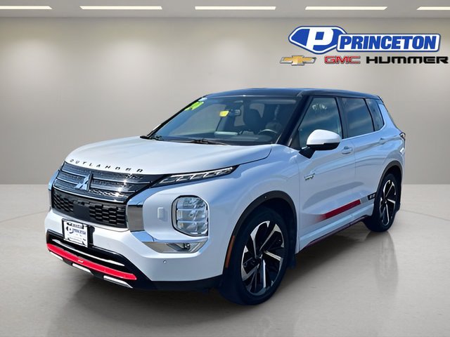 Used 2024 Mitsubishi Outlander SE AWD/4WD image 3