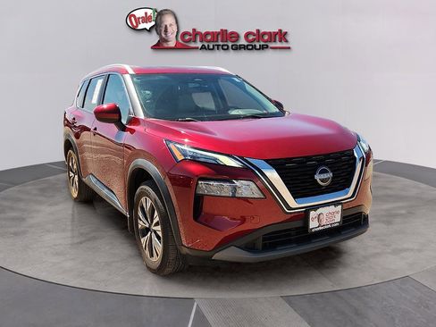 Used 2023 Nissan Rogue SV w/ SV Premium B Package image 7
