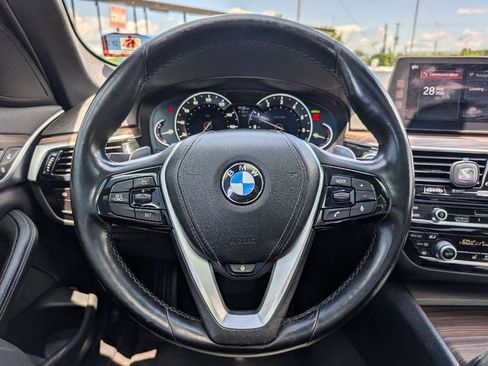 Used 2017 BMW 530i xDrive AWD/4WD image 22