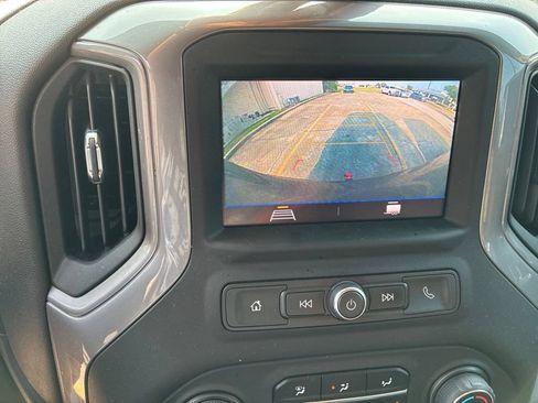 Used 2021 Chevrolet Silverado 1500 Custom Trail Boss w/ LPO, Dark Essentials Package AWD/4WD image 31