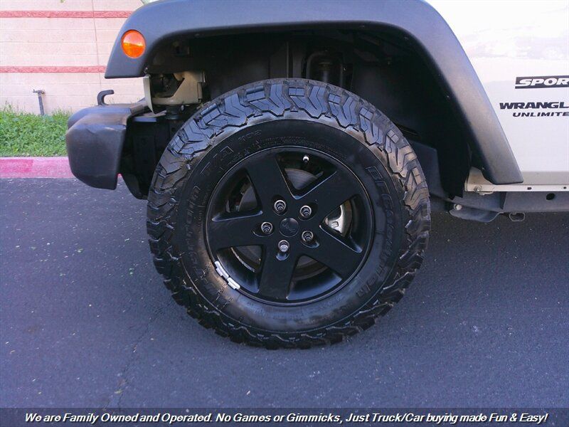 Used 2017 Jeep Wrangler Unlimited Sport w/ Quick Order Package 24S AWD/4WD image 44