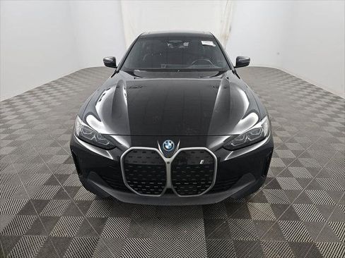 Used 2023 BMW i4 eDrive35 RWD image 3