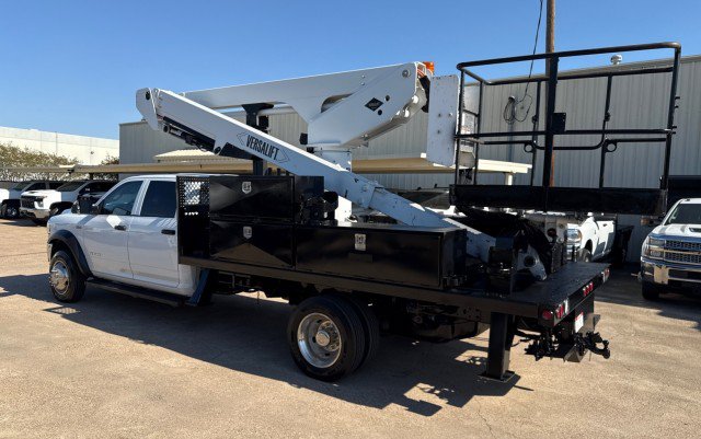 Used 2019 RAM 5500 Tradesman w/ Payload Upgrade Package AWD/4WD image 7
