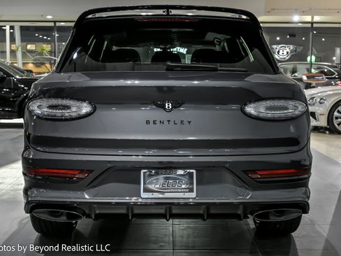 New 2026 Bentley Bentayga Speed image 11