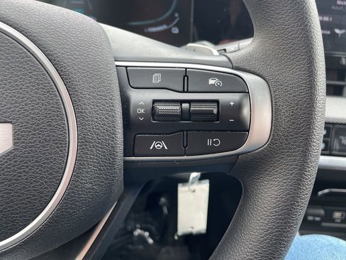 Used 2024 Kia Sportage LX FWD image 24