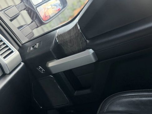 Used 2017 Ford F350 Lariat w/ Lariat Ultimate Package image 31