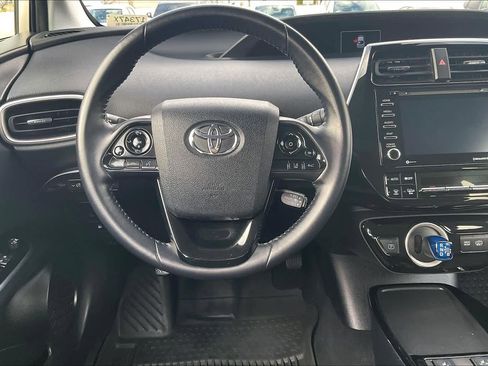 Used 2021 Toyota Prius Prime LE image 8