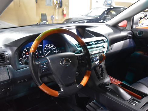 Used 2011 Lexus RX 350 AWD image 17