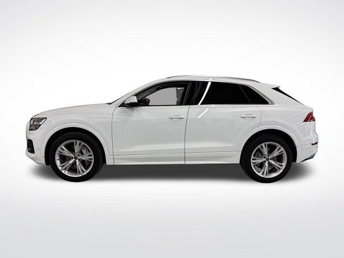 Used 2022 Audi Q8 Premium Plus image 2
