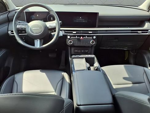 New 2025 Hyundai Tucson SEL image 17