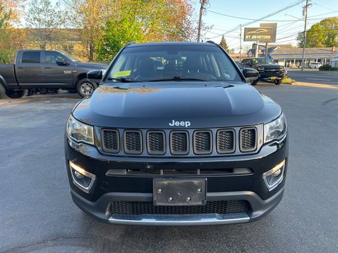 Used 2018 Jeep Compass Limited w/ Navigation Group AWD/4WD image 10
