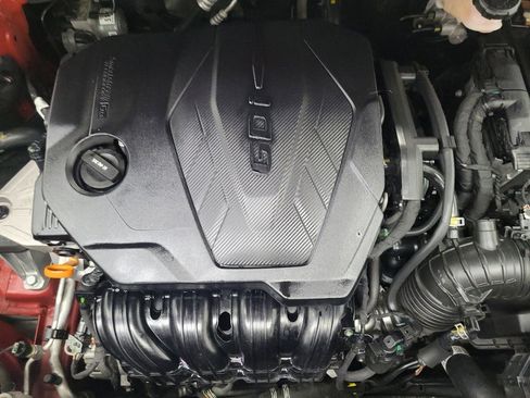 Used 2021 Kia Sorento LX image 30