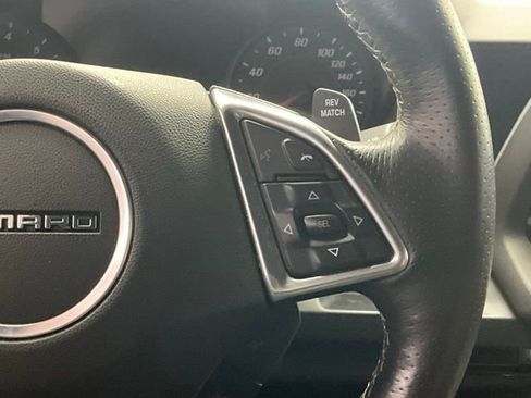 Used 2016 Chevrolet Camaro SS image 16