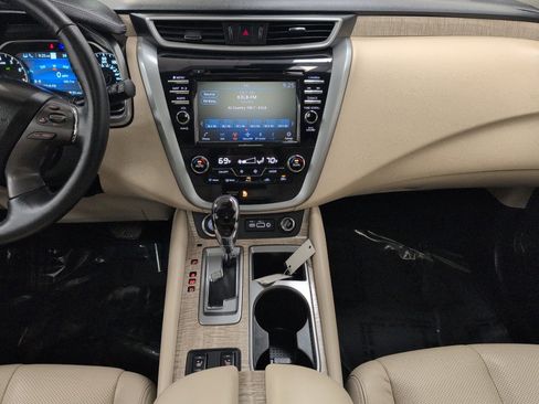 Used 2021 Nissan Murano SL w/ SL Moonroof Package image 15