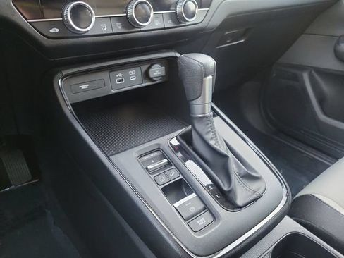Used 2025 Honda CR-V EX image 19