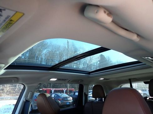 Used 2022 Subaru Ascent Touring w/ Popular Package #2A image 23