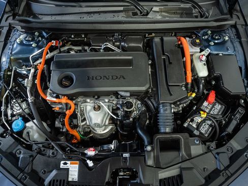 Used 2025 Honda Accord Touring image 17