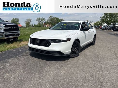 Used 2025 Honda Accord SE image 1