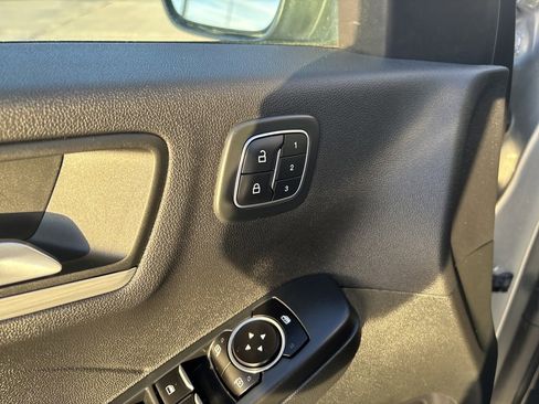 Used 2023 Ford Escape Platinum image 14