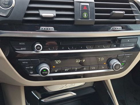 Used 2019 BMW X3 xDrive30i w/ Convenience Package AWD/4WD image 16
