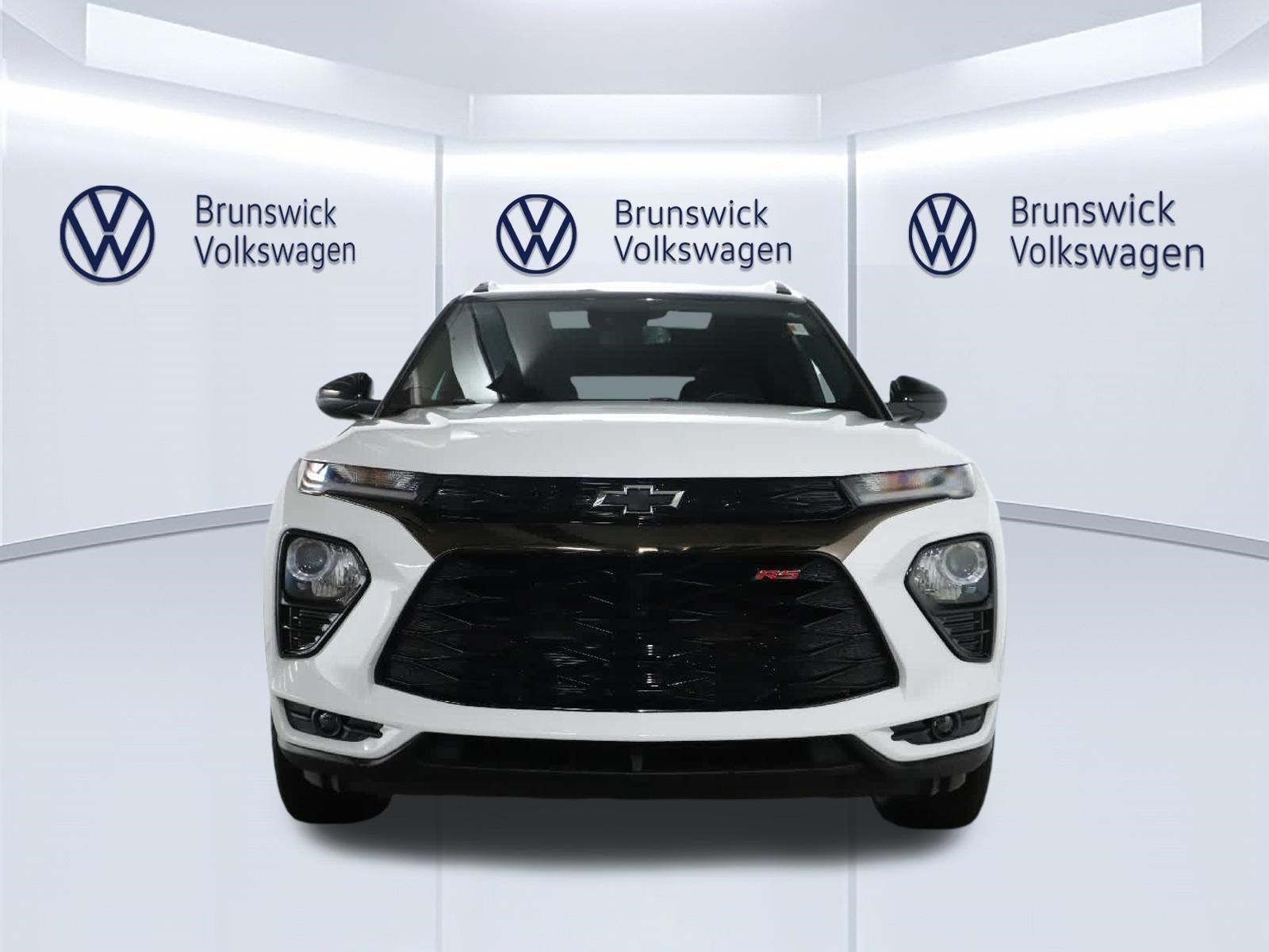 Used 2023 Chevrolet TrailBlazer RS w/ Sun and Liftgate Package AWD/4WD image 5