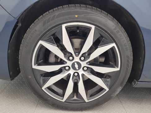 Used 2019 Chevrolet Malibu LT FWD image 31