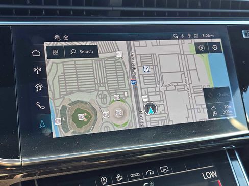 Used 2025 Audi Q7 2.0T Premium w/ Convenience Package image 35