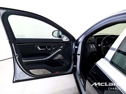 Used 2024 Mercedes-Benz Maybach S 680 4MATIC image 10