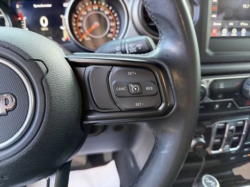 Used 2020 Jeep Wrangler Unlimited Sport S image 19