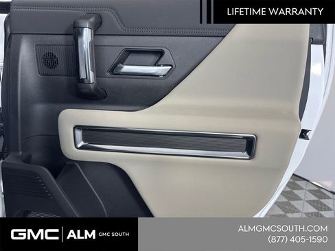 New 2026 GMC Hummer EV 4x4 Crew Cab image 18