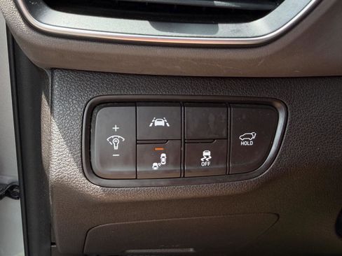 Used 2019 Hyundai Santa Fe Limited w/ Cargo Package FWD image 23