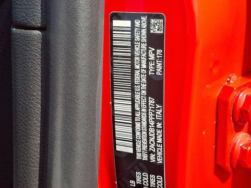 Certified 2023 Jeep Renegade Latitude image 25