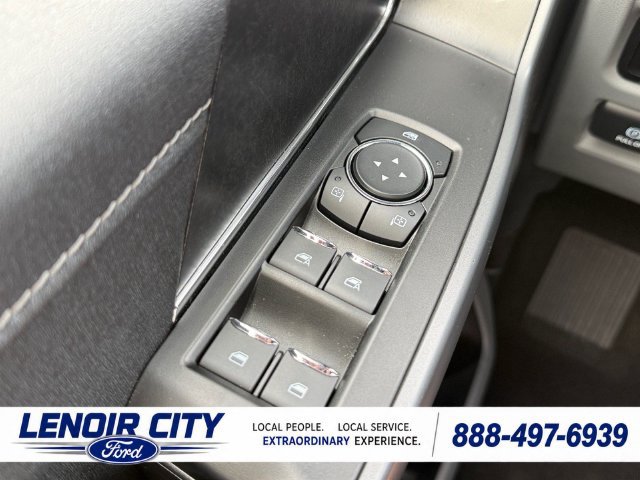 Certified 2025 Ford F150 Lightning XLT AWD/4WD image 18
