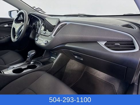 Used 2024 Chevrolet Malibu LT FWD image 29