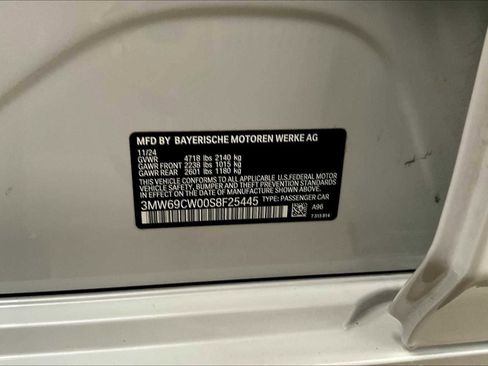 Used 2025 BMW 330i Sedan w/ Premium Package image 35