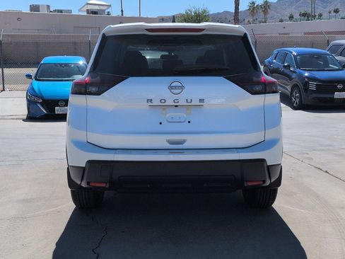 New 2026 Nissan Rogue SV FWD image 4