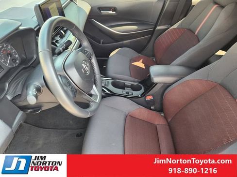 Used 2024 Toyota Corolla SE FWD image 15