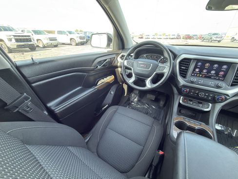 Used 2023 GMC Acadia SLE w/ Driver Convenience Package AWD/4WD image 28