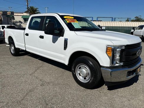 Used 2017 Ford F250 XL image 3